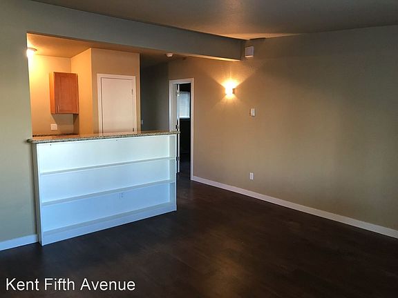 3rd image of 731 5th Ave S #6949403