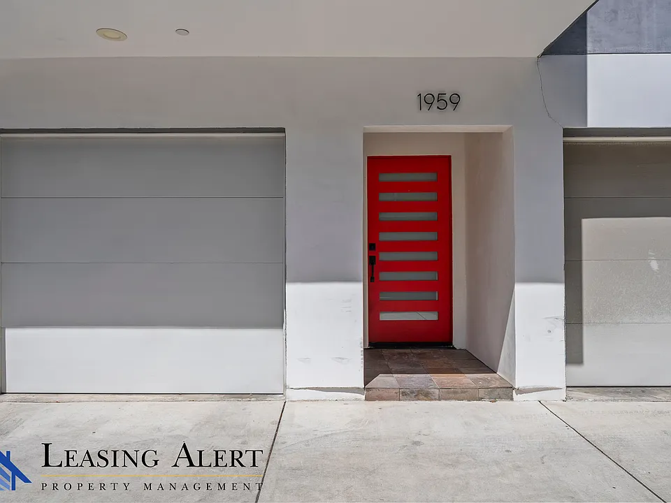 1959 N Vista Del Mar Ave #1959