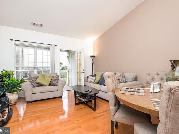5th image of 4551 Strutfield Ln APT 4419