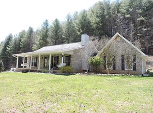 505 Jr Pate Rd, Burnsville, NC 28714