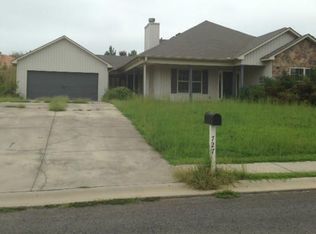 727 Riverside Dr NW, Calhoun, GA 30701