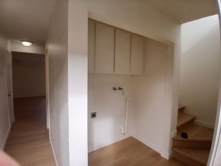 1940 Grande Cir #63 — Photo 13
