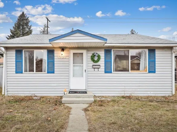 4723 N Post St, Spokane, WA 99205