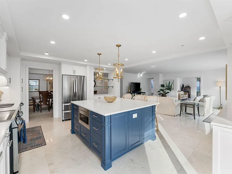 500 Ocean Dr #E-2D — Photo 19