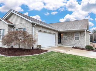 46 Old Orchard Ln, Glen Carbon, IL 62034
