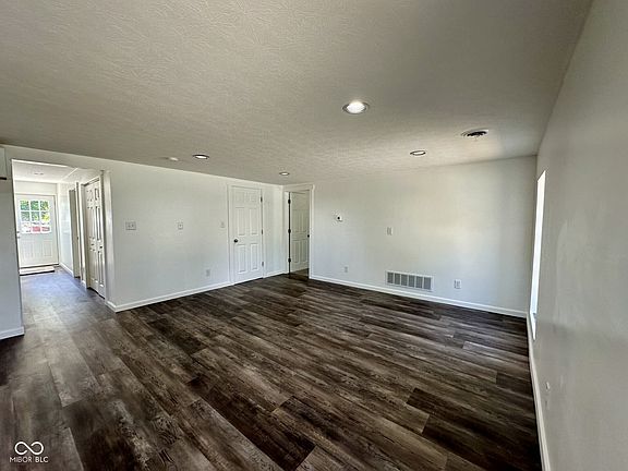 3rd image of 6963 E County Road 640 N