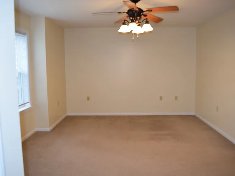 140 Kenley Ct #1 — Photo 13