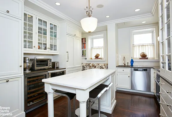 Sold by Brown Harris Stevens | media 6