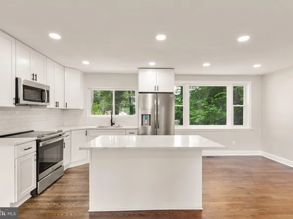 4422 Forge Rd, Perry Hall, MD 21128