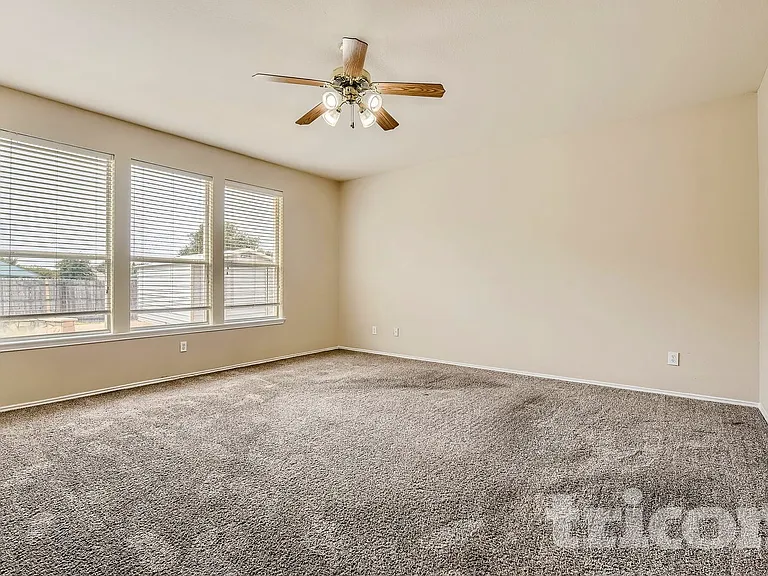 13 Monticello Ct — Photo 16