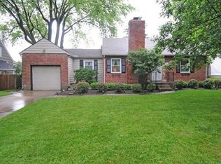105 Carrlands Dr, Dayton, OH 45429