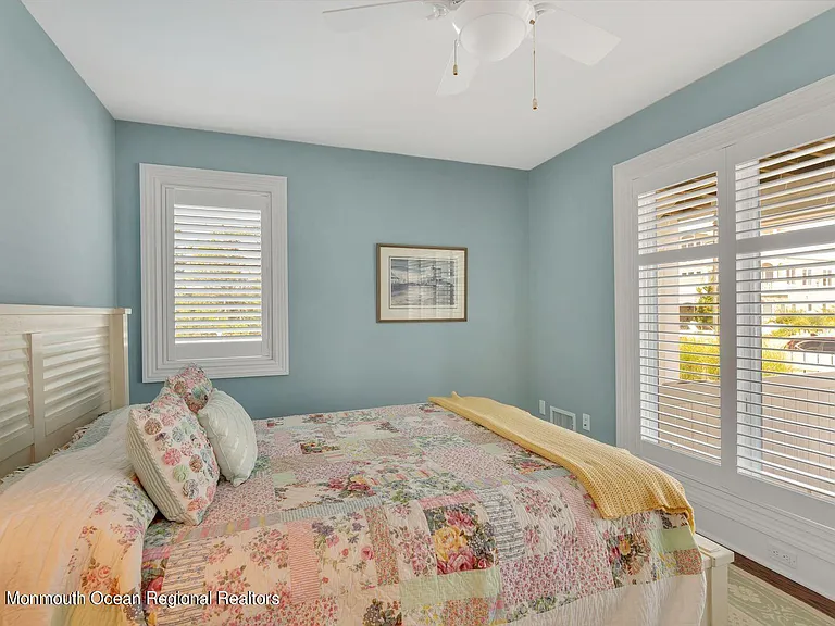 1101 S Ocean Ave — Photo 25