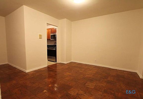 4th image of 183-11 Hillside Ave #1N