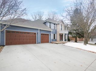 13438 Granada Ave, Apple Valley, MN 55124