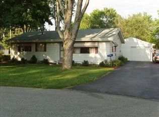 310 Susan Ct, Kouts, IN 46347