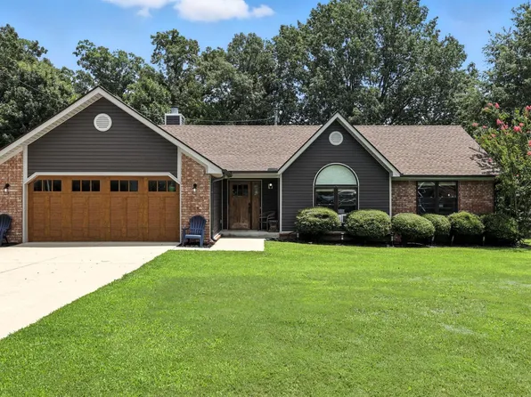 28 Crestwood Dr, Cabot, AR 72023