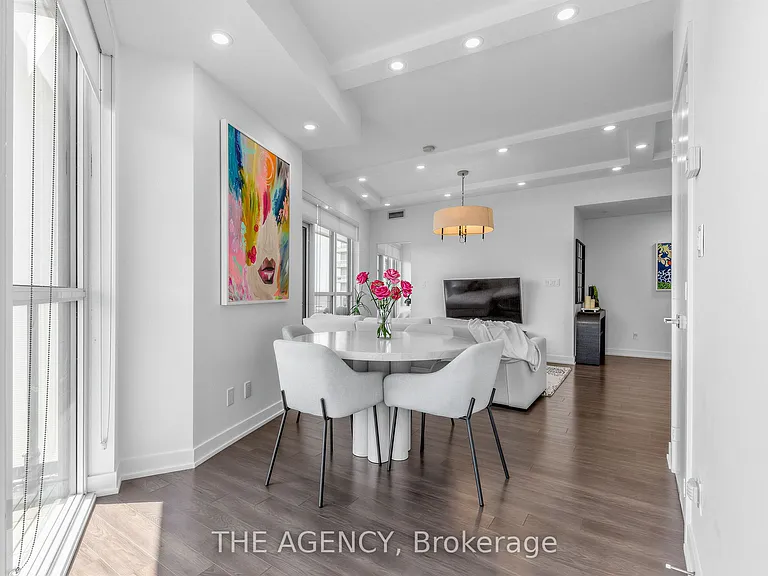 30 Ordnance St #1811 — Photo 9