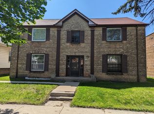 1445 S 81st St APT 3, Milwaukee, WI 53214