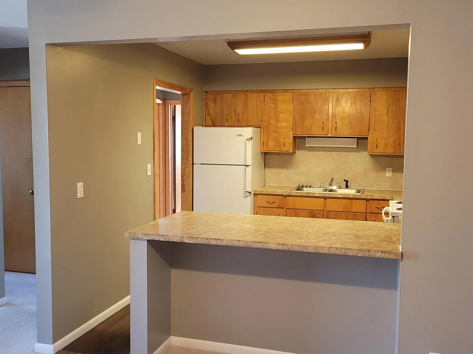 2 bed, 1238 sqft, $800 — Photo 2