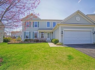 312 Parker Pl, Oswego, IL