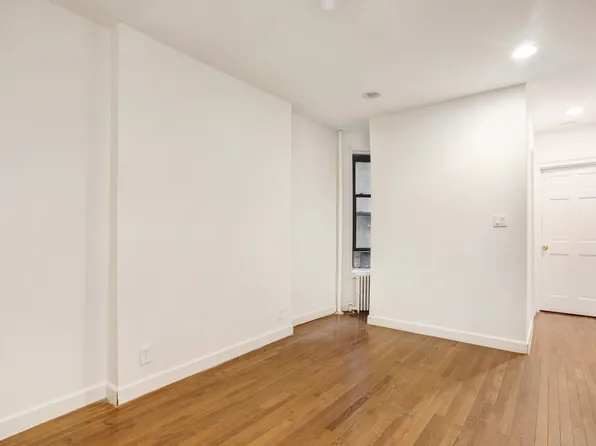 416 East 73rd Street image 4 of 5