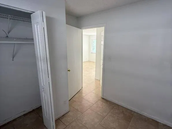 2223 Taylor St APT 5, Hollywood, FL 33020