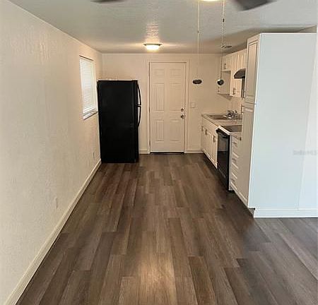 4th image of 10704 N 14th St