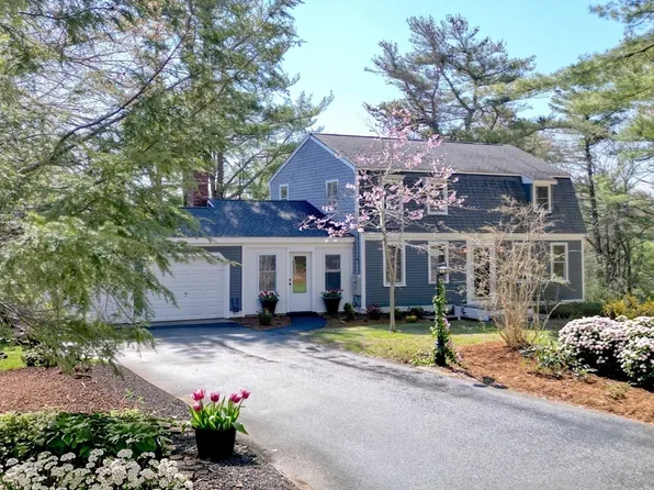 10 Anchor Dr, Plymouth, MA 02360