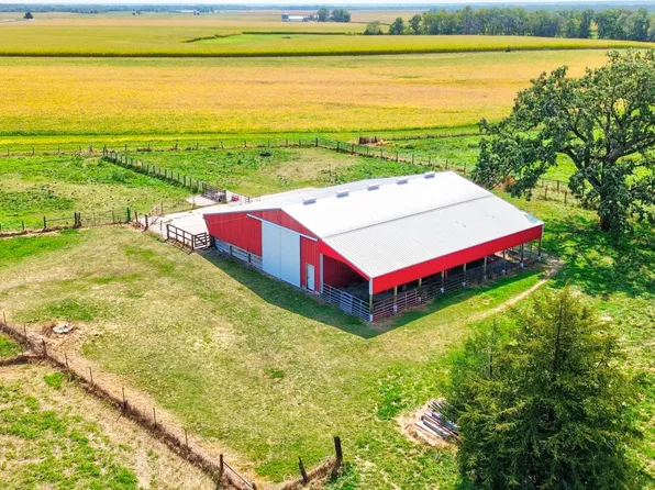 I Ave, Wapello, IA 52653