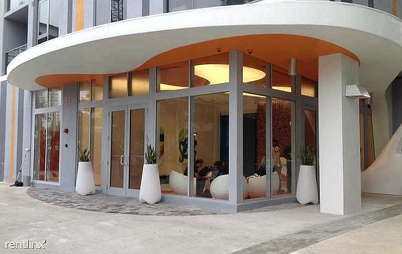 1st image of 31 SE 6th St APT 605