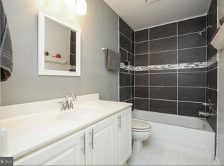 14732 Truitt Farm Dr, Centreville, VA 20120