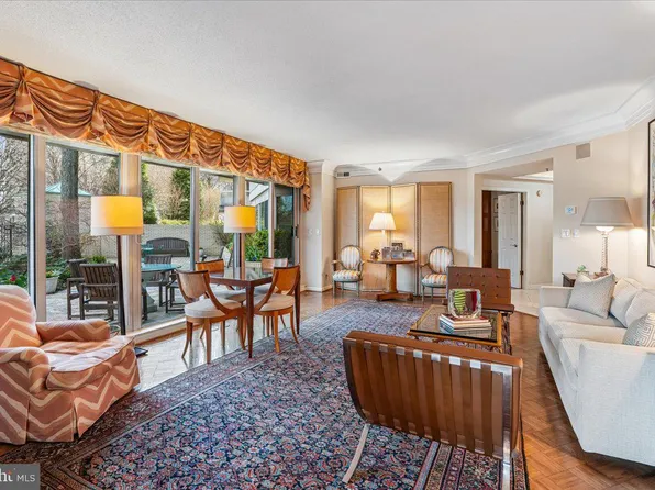 5600 Wisconsin Ave APT 107, Chevy Chase, MD 20815