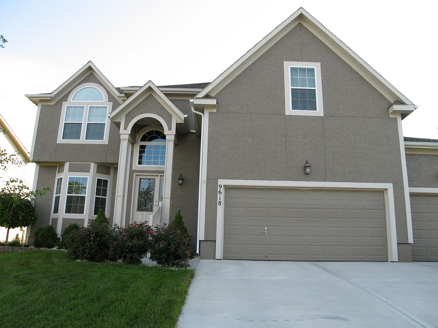 9618 Falcon Valley Dr, Lenexa, KS 66220 Zillow
