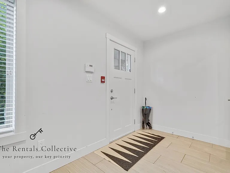 1434 Everall St #1 — Photo 23