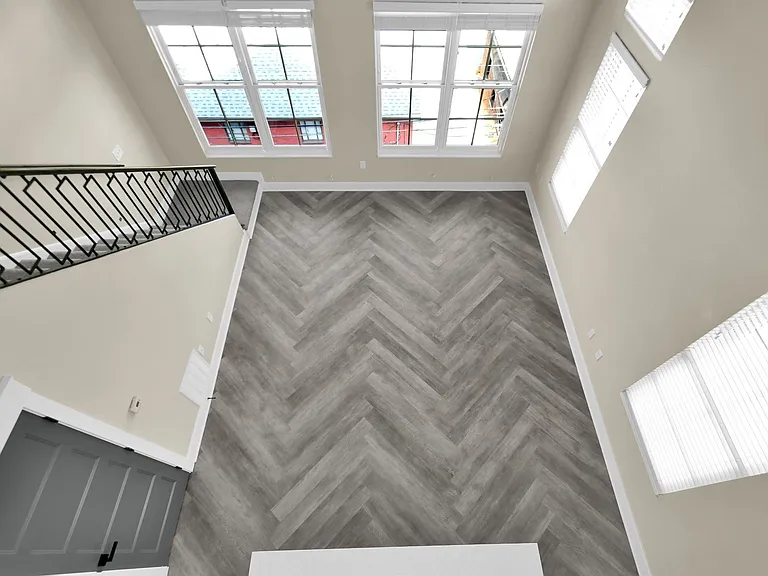 Beautiful luxury apartments available close to downtown! — Photo 13