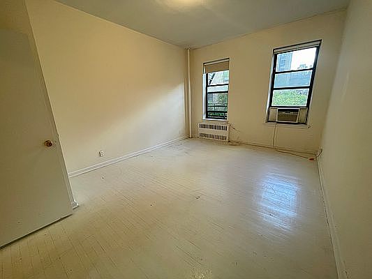 2nd image of 214 W 82nd St #4A