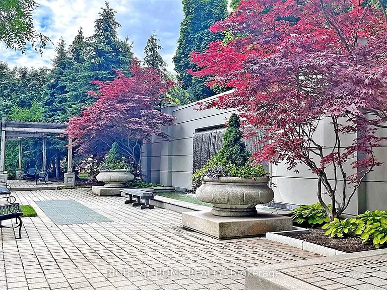 28 Harrison Garden Blvd #702 — Photo 3