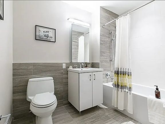 5th image of 147-40 Archer Ave #1808
