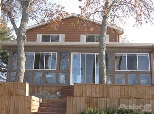 126295 E Shore Dr, Aberdeen, SD 57401