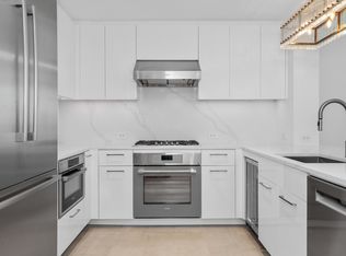 250 E 83rd St #2A, New York, NY 10028