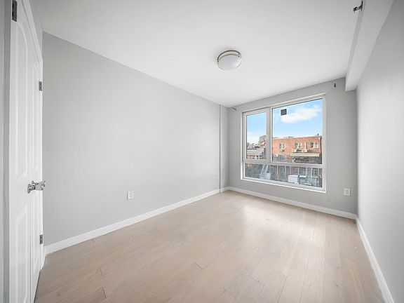 3rd image of 7009 45th Ave #3D