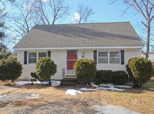86 Roosevelt Ave, Westfield, MA 01085