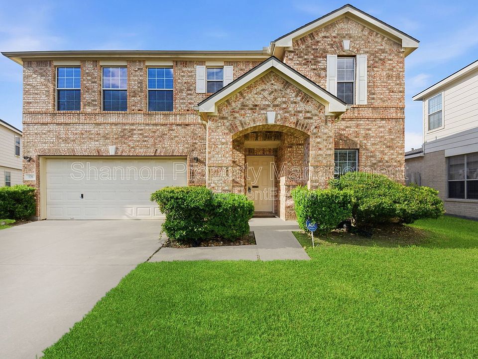 1st image of 526 Remington Lodge Ct