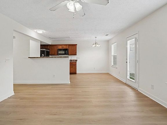 4th image of 919 Tapoco Ct