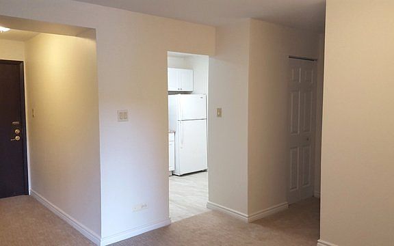 3rd image of 700 Perrie Dr Unit 211