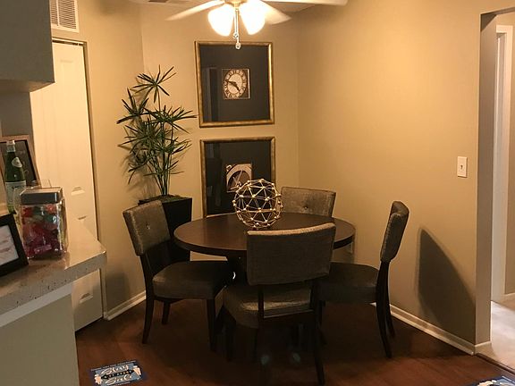 3rd image of 1492 Westford Cir