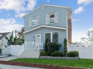 650 Sherman Ave, East Meadow, NY 11554