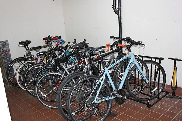 Rented by D&D Realty Services | media 31