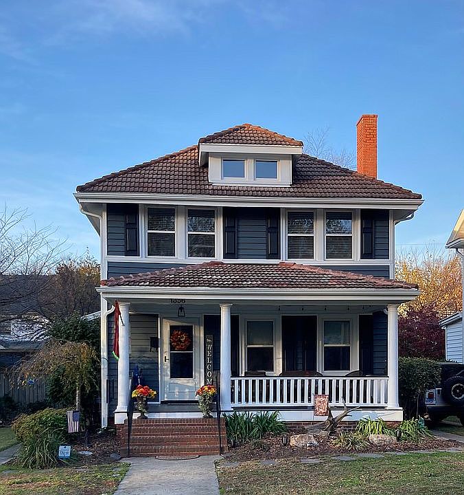 2nd image of 1356 Buckingham Ave