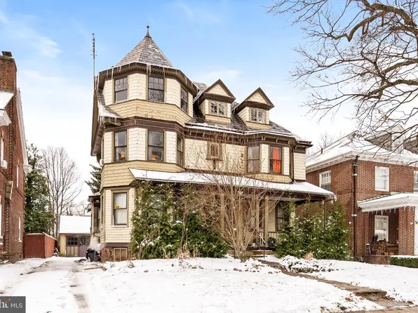 921 Berkeley Ave, Trenton, NJ 08618